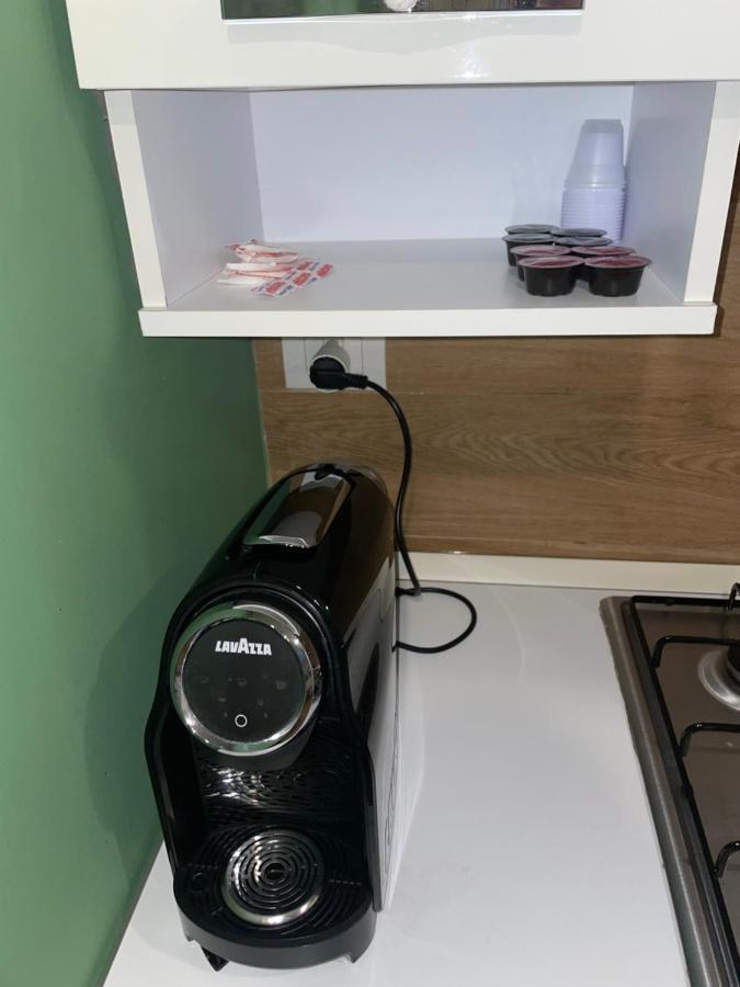 Sisters' House Apartment Bari Bagian luar foto