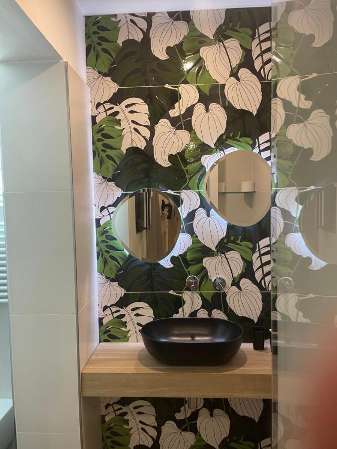 Sisters' House Apartment Bari Bagian luar foto