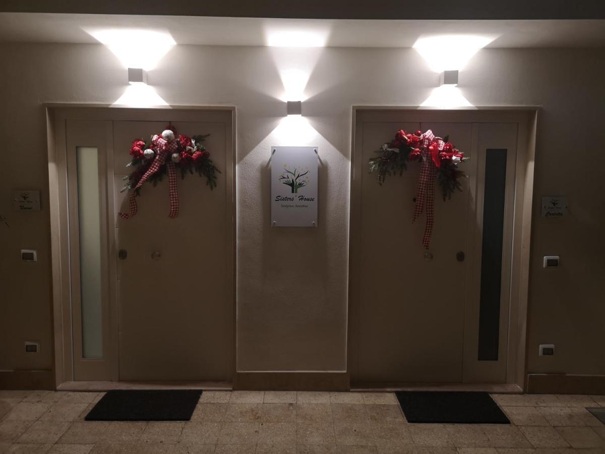 Sisters' House Apartment Bari Bagian luar foto